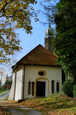 Kapelle der Burgruine Neunußberg